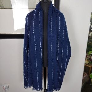 🆕 Super Soft Fuzzy Navy Scarf